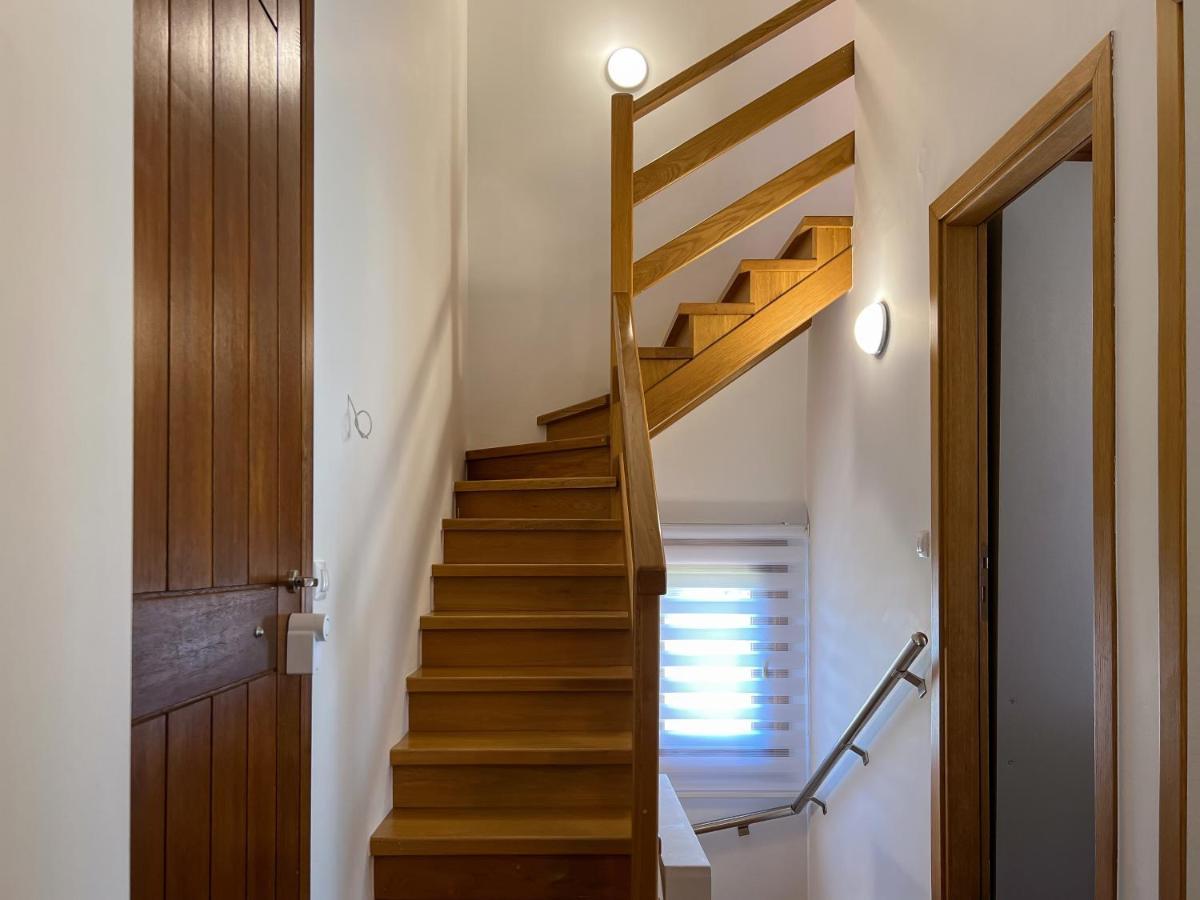 Heaven Luxury Villa Nea Roda Exterior foto