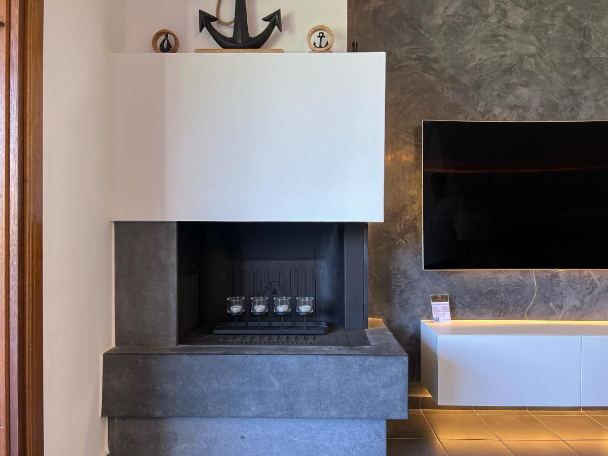 Heaven Luxury Villa Nea Roda Exterior foto