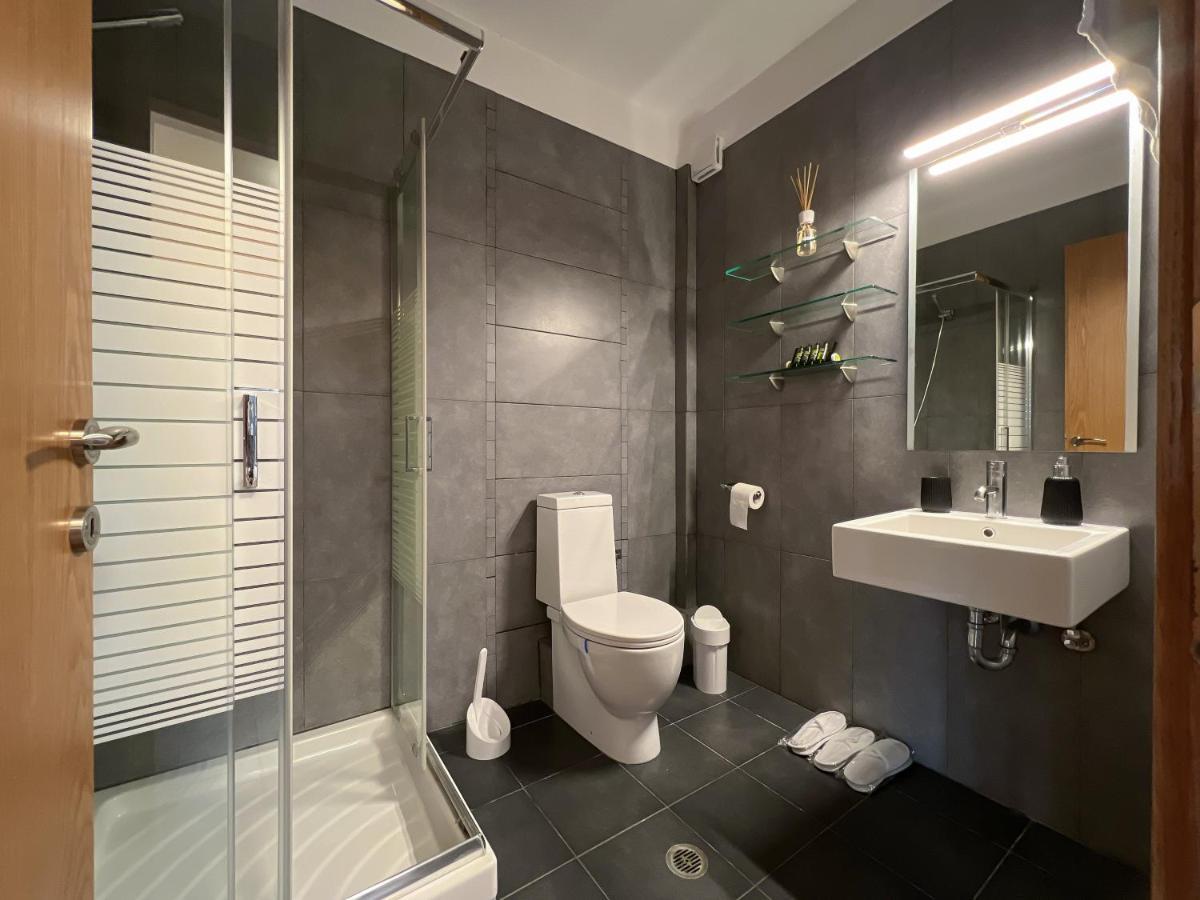 Heaven Luxury Villa Nea Roda Exterior foto